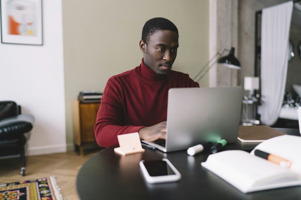 Solutions digital tout-en-un pour les indépendants : facteurs clés de la réussite du business en ligne